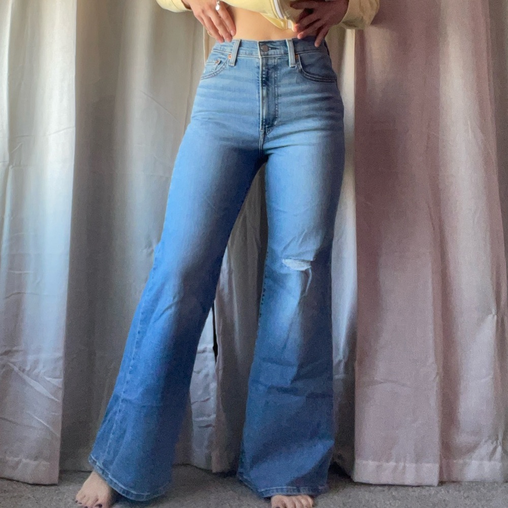 Levi's Light Blue RibCage Bell Jeans